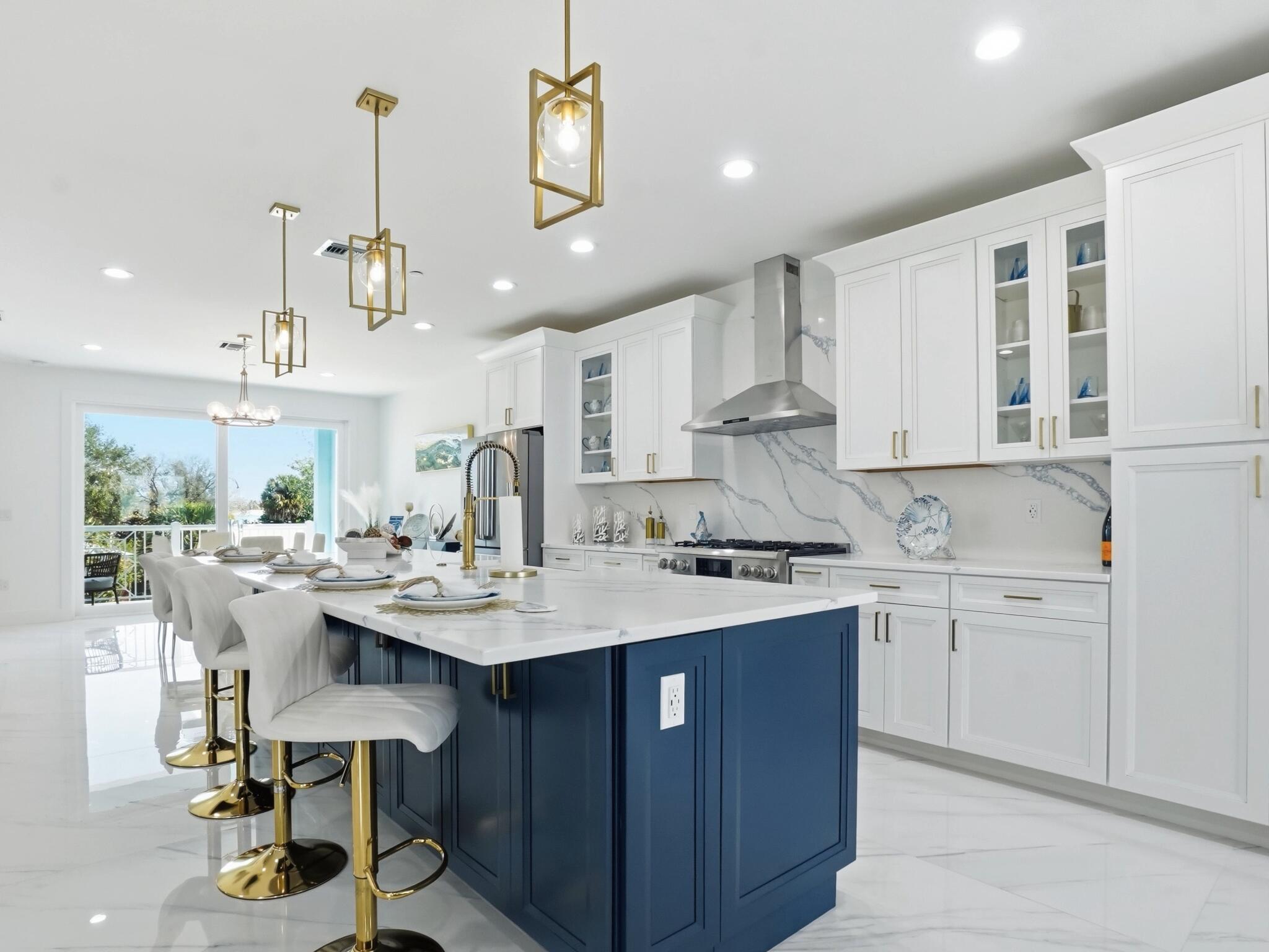 107 Desota Street Hutchinson Island, FL 34949 - Photo 35 of 60 1_00050