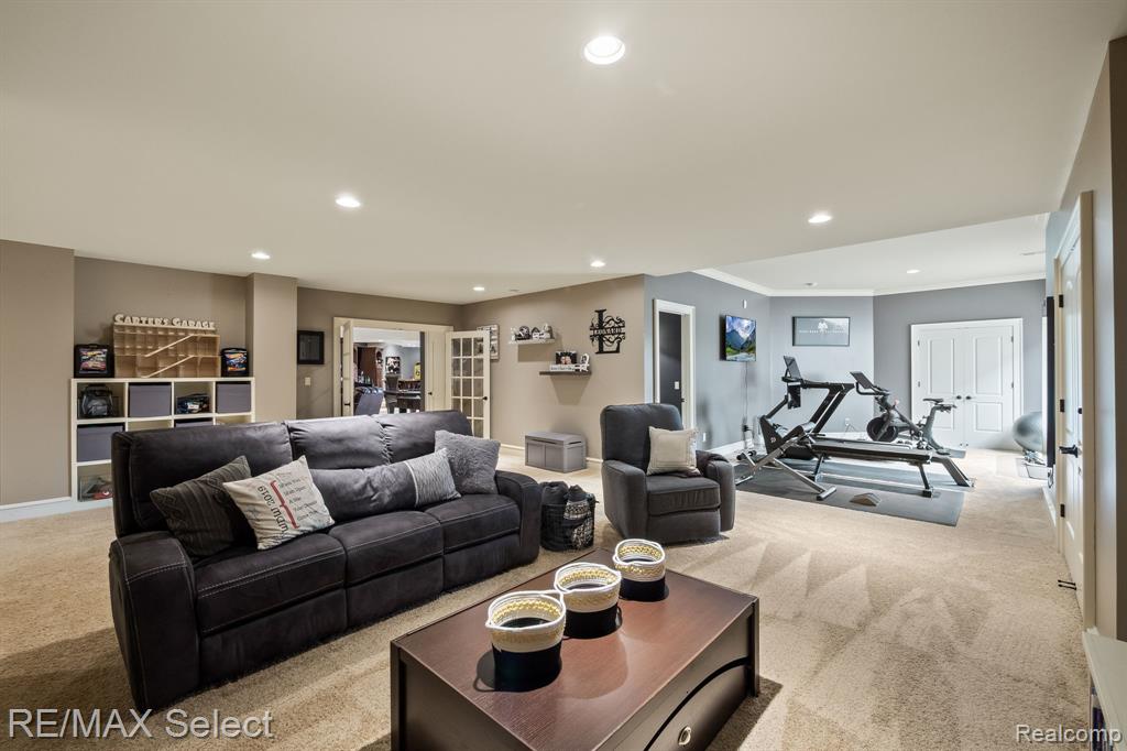 2559 North Long Lake Road Fenton, MI 48430 - Photo 52 of 90 Gallery Image 52