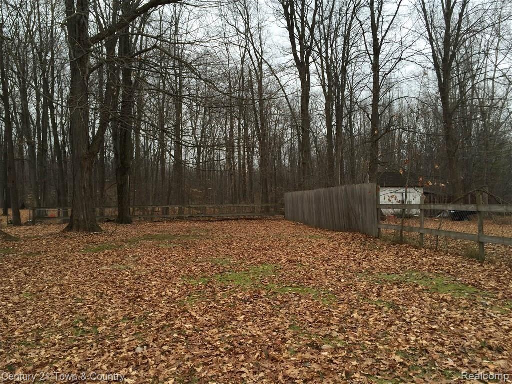 4881 Waldon Road Clarkston, MI 48348 - Photo 6 of 9 IMG_4680.JPG