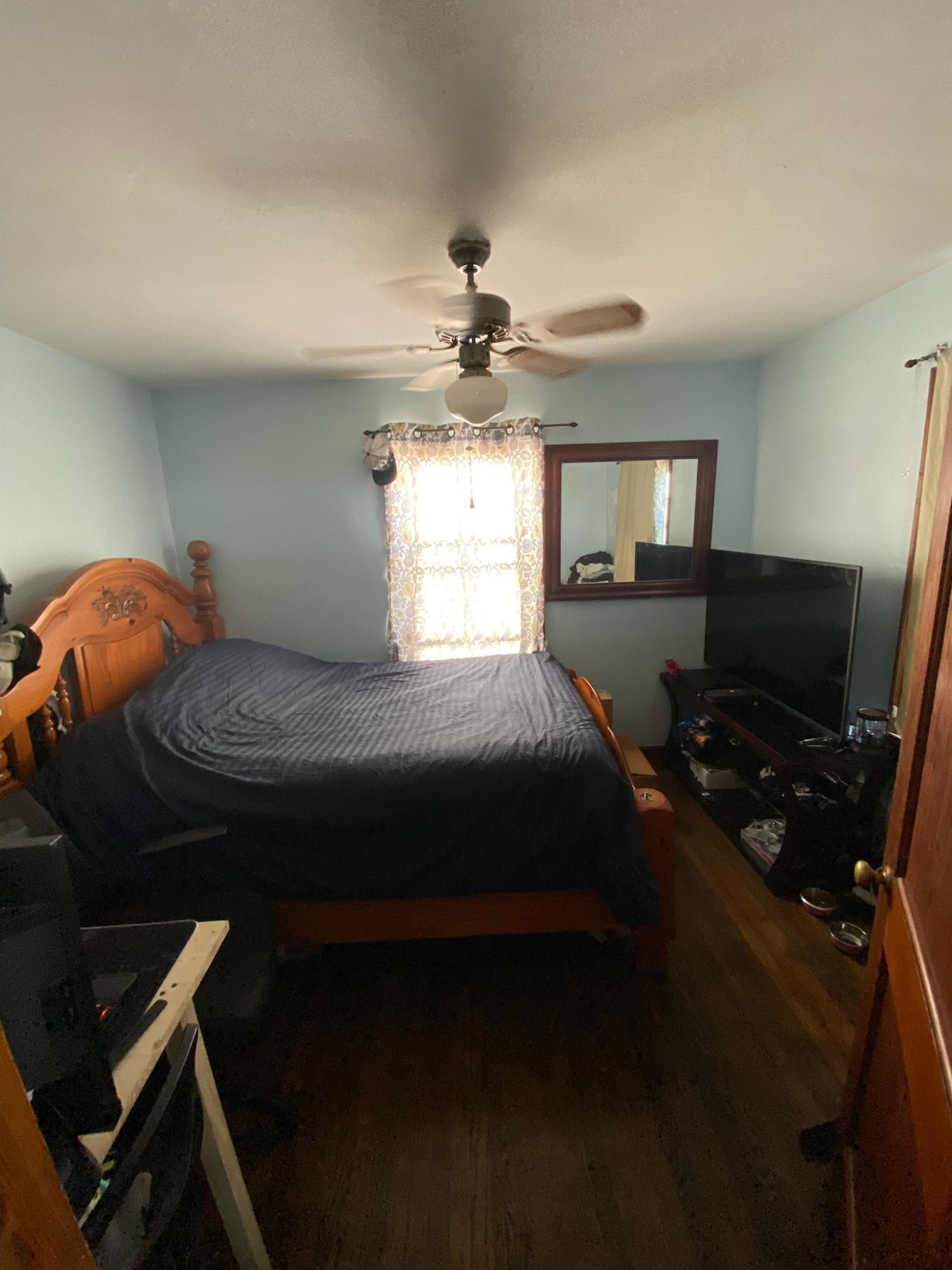 4934 Hazelridge Road Northwest Roanoke, VA 24012 - Photo 11 of 13 2nd bedroom