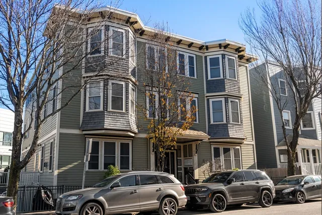 $739,000 | 782 Dorchester Avenue, Unit 3, Boston, MA 02125