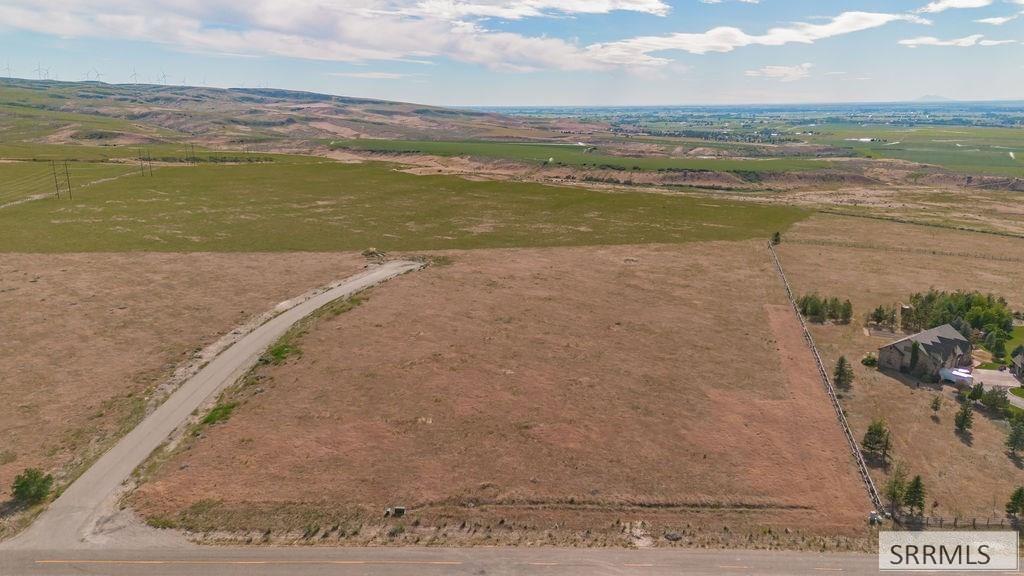 4633 East Cast Iron Road Idaho Falls, ID 83406 - Photo 2 of 5