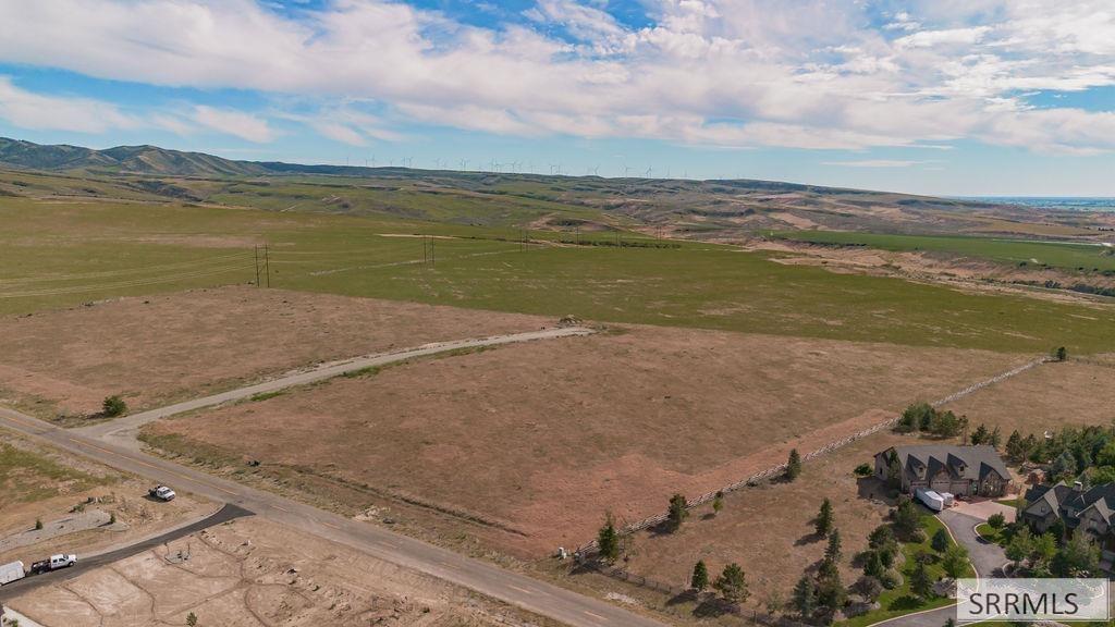 4633 East Cast Iron Road Idaho Falls, ID 83406 - Photo 4 of 5