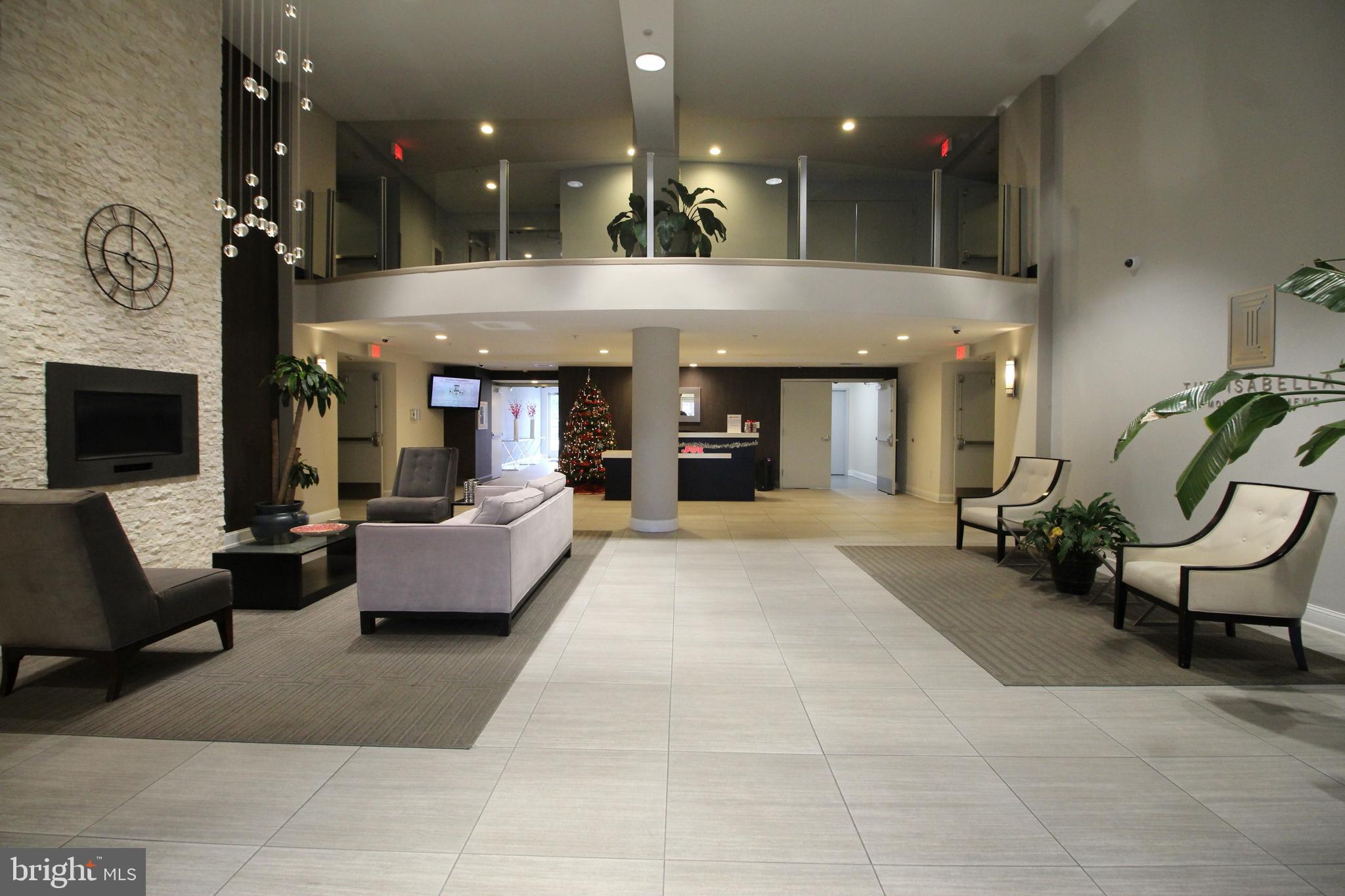 6301 Edsall Road, Unit 418 Alexandria, VA 22312 - Photo 4 of 20