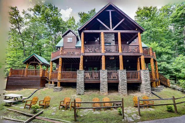 $2,095,000 | 2154 Loafers Glory Way, Gatlinburg, TN 37738