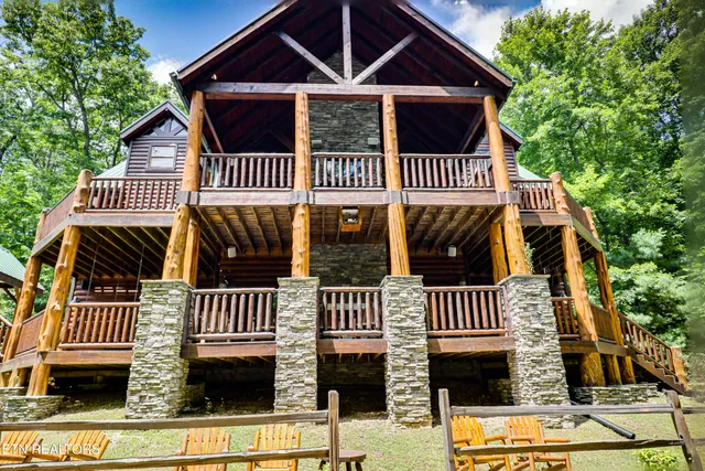 $2,095,000 | 2154 Loafers Glory Way, Gatlinburg, TN 37738