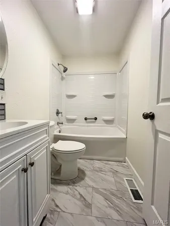 $114,000 | 2005 Louise Avenue, Cahokia, IL 62206