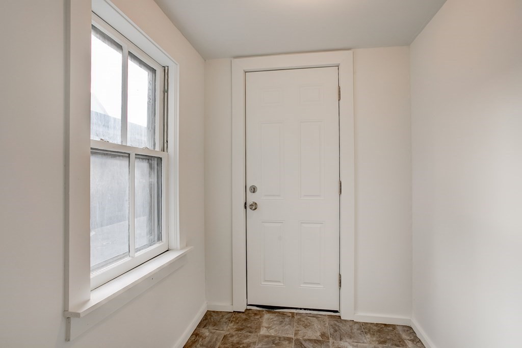 14 Bay Road Revere, MA 02151 - Photo 13 of 17