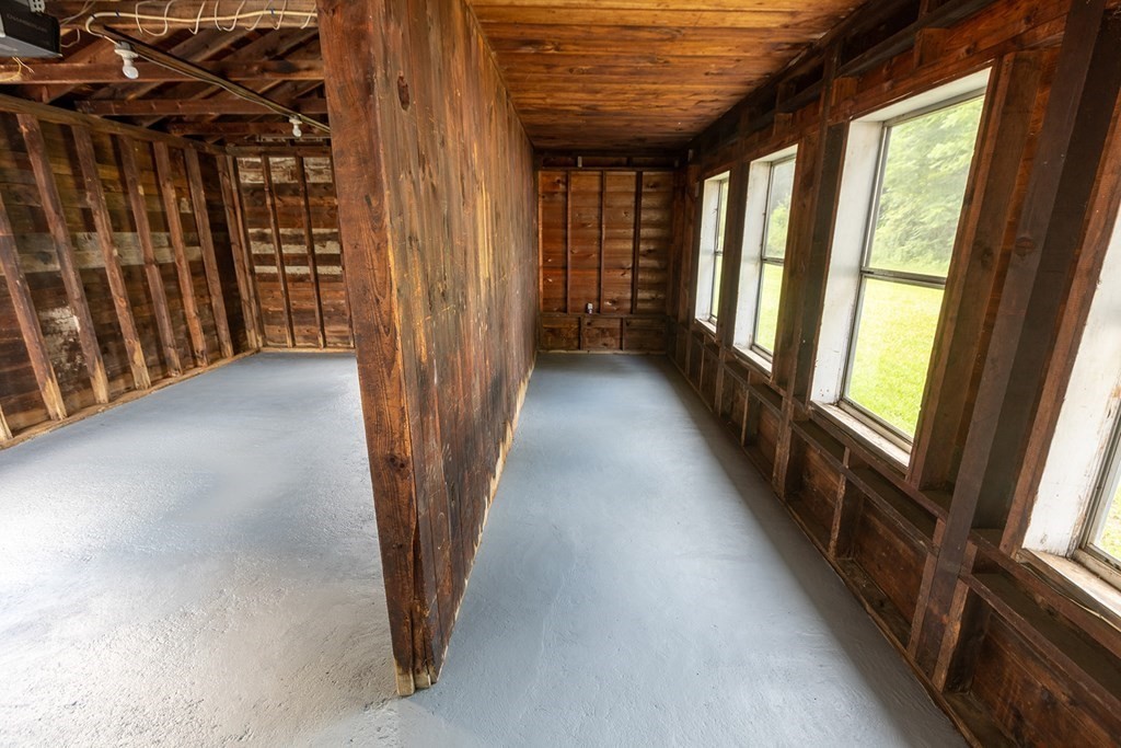 55 Dupuis Road Holyoke, MA 01040 - Photo 29 of 35 Gallery Image 29
