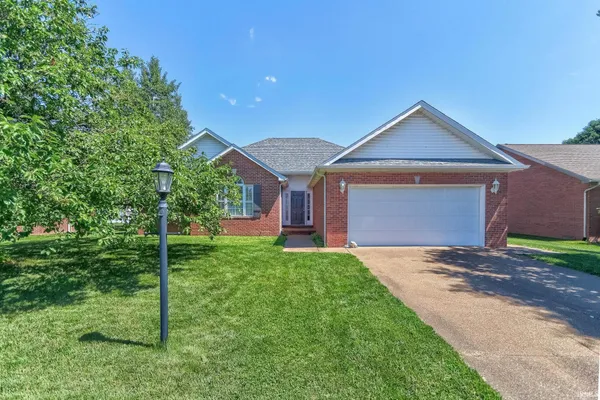 $288,000 | 706 Lancelot Drive, Evansville, IN 47711