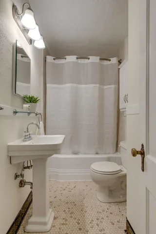 $849,000 | 5008 Idaho Avenue, Nashville, TN 37209