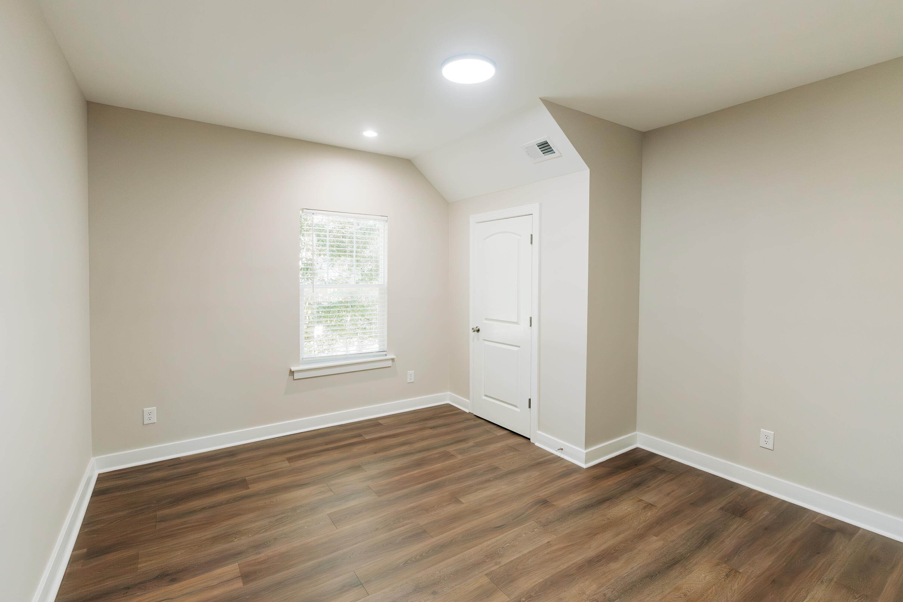 438 Locust Street Walterboro, SC 29488 - Photo 31 of 46