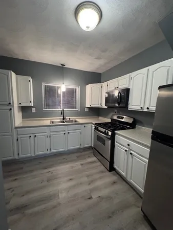 $1,800 | 268 Nelson Street, Unit 1, Providence, RI 02908