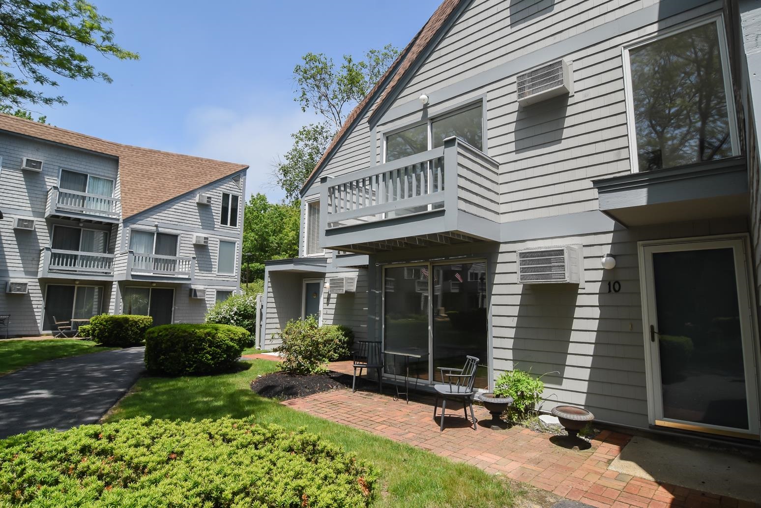 23 Cusack Road, Unit 10 Hampton, NH 03842 - Photo 3 of 39
