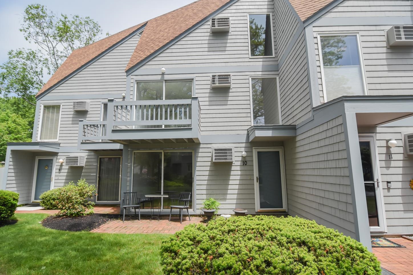 23 Cusack Road, Unit 10 Hampton, NH 03842 - Photo 4 of 39
