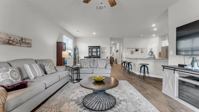 $332,000 | 235 Bunting Lane, Bertram, TX 78605