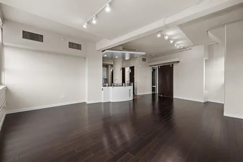 $554,000 | 2600 West 7th Street, Unit 1439, Fort Worth, TX 76107