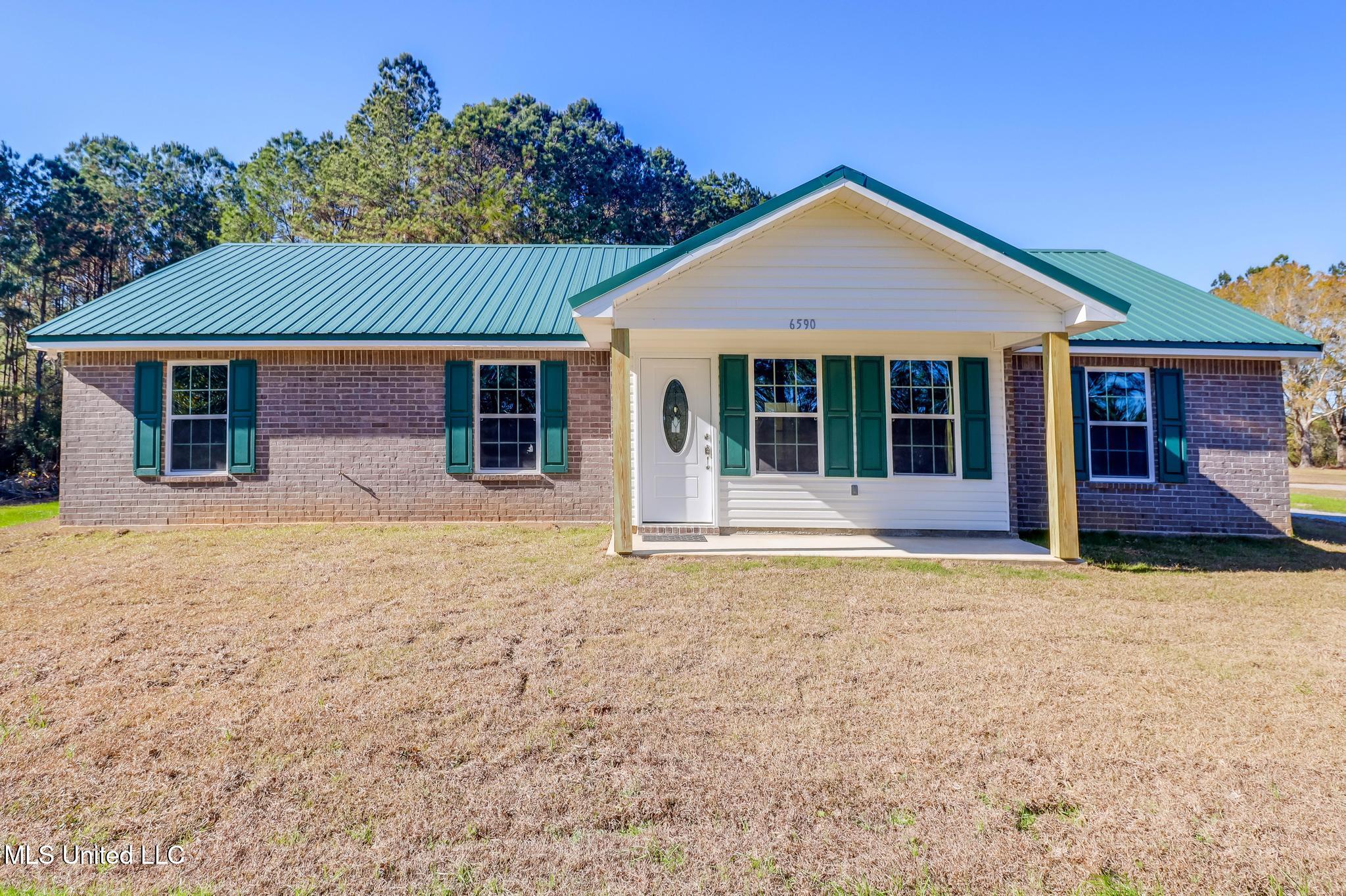 6590 Dummy Line Road Picayune, MS 39466 - Photo 1 of 26 Front