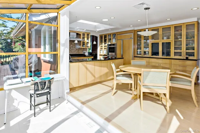 $725,000 | 207 East Hook Road, Hopewell Junction, NY 12533