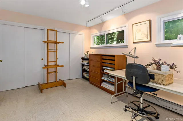 $725,000 | 207 East Hook Road, Hopewell Junction, NY 12533