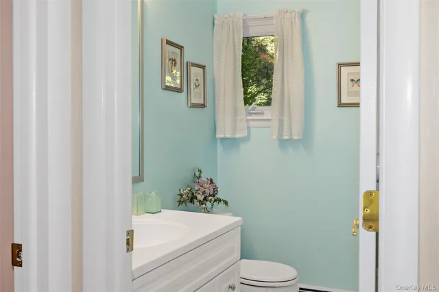 $725,000 | 207 East Hook Road, Hopewell Junction, NY 12533