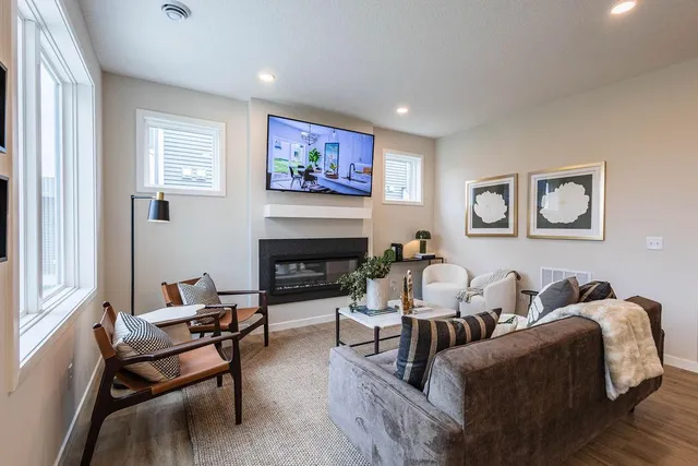 $526,927 | 19160 Cloverleaf Way, Farmington, MN 55024