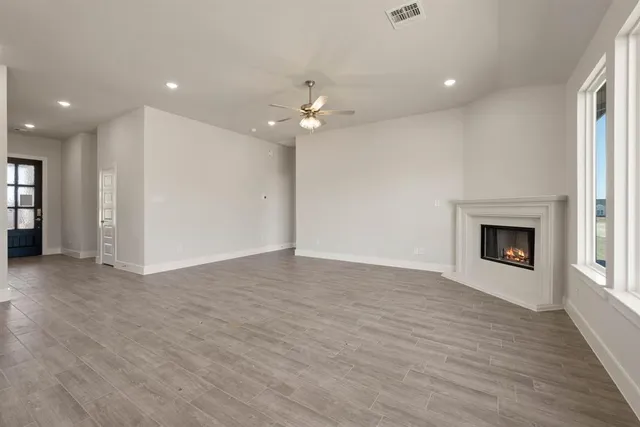 $425,000 | 227 Cr-4690, Boyd, TX 76023