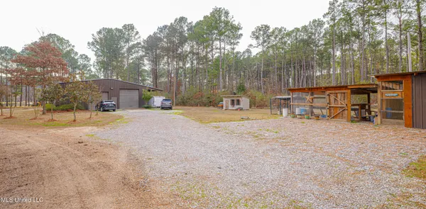 $900,000 | 167 Lakeshire Circle, Canton, MS 39046