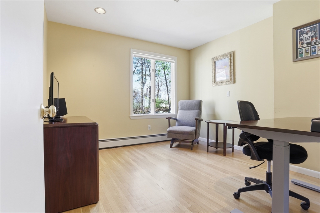 18 Brian Road Chelmsford, MA 01824 - Photo 21 of 35 Gallery Image 21