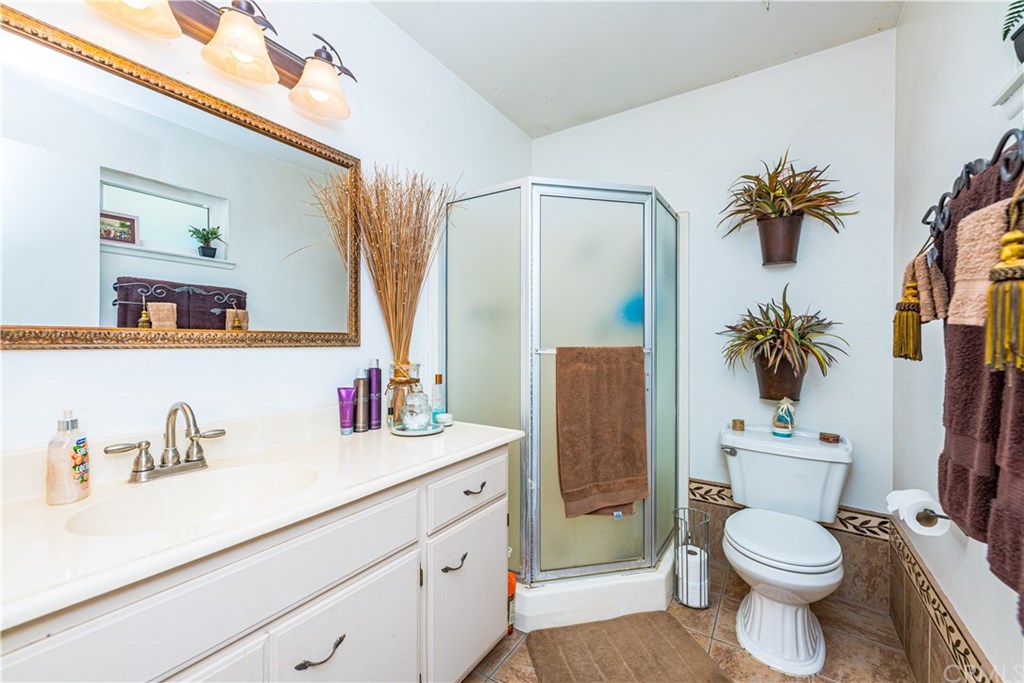 12066 Taylor Street Riverside, CA 92503 - Photo 21 of 36