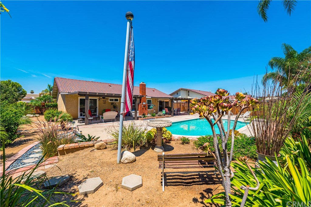 12066 Taylor Street Riverside, CA 92503 - Photo 31 of 36
