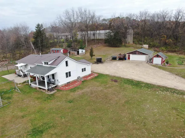 $359,900 | N9307 Old Highway, Pardeeville, WI 53954