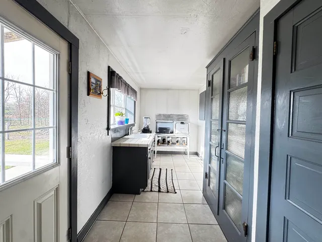 $359,900 | N9307 Old Highway, Pardeeville, WI 53954