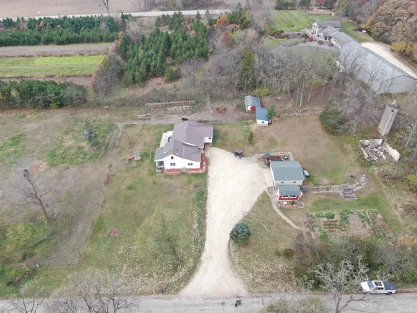 $359,900 | N9307 Old Highway, Pardeeville, WI 53954