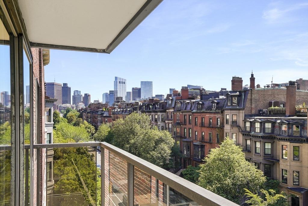 180 Beacon Street, Unit 6A Boston, MA 02116 - Photo 13 of 26 a view of a city from a balcony