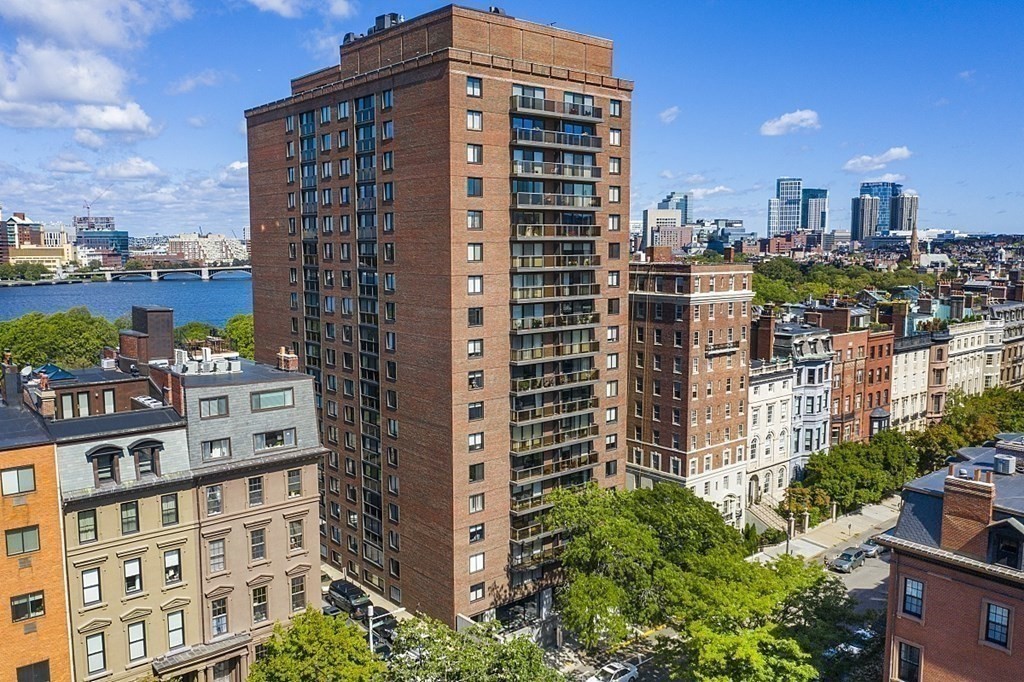 180 Beacon Street, Unit 6A Boston, MA 02116 - Photo 26 of 26 a view of a city with tall buildings