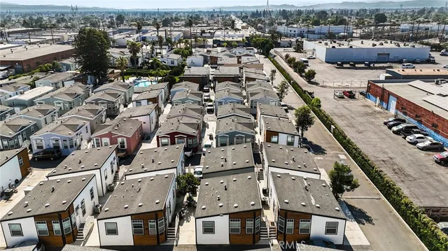 $119,950 | 8250 Lankershim Boulevard, Unit 73, North Hollywood, CA 91605