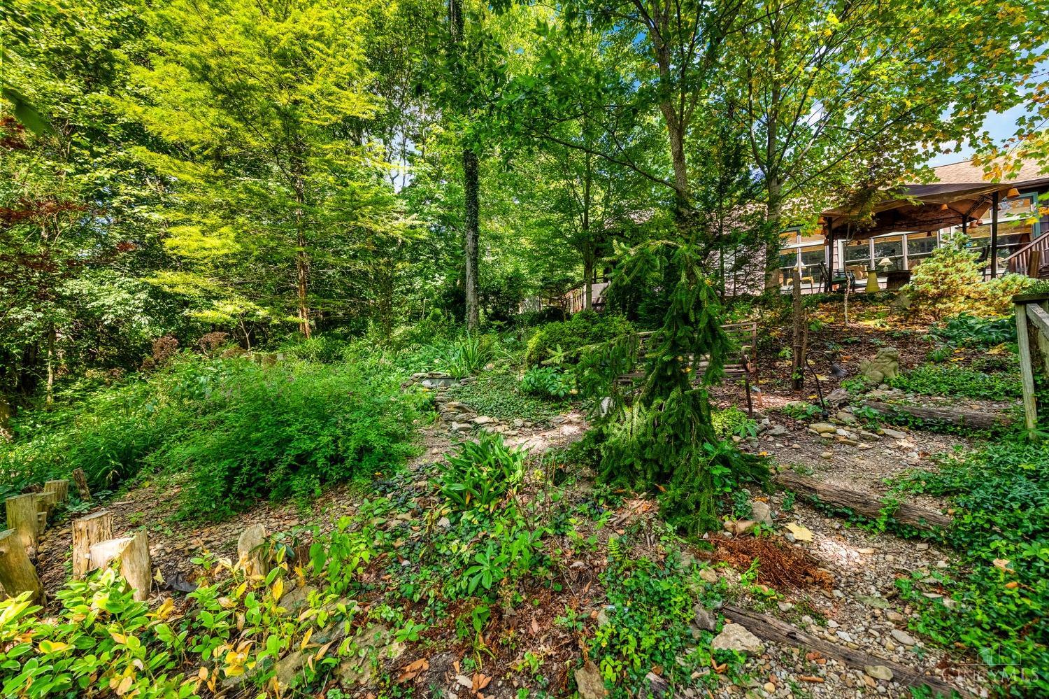1427 Stanley Road Cincinnati, OH 45230 - Photo 42 of 49 Gallery Image 42