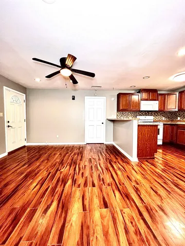 $1,750 | 822 California Street, Tallahassee, FL 32304