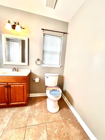 $1,750 | 822 California Street, Tallahassee, FL 32304