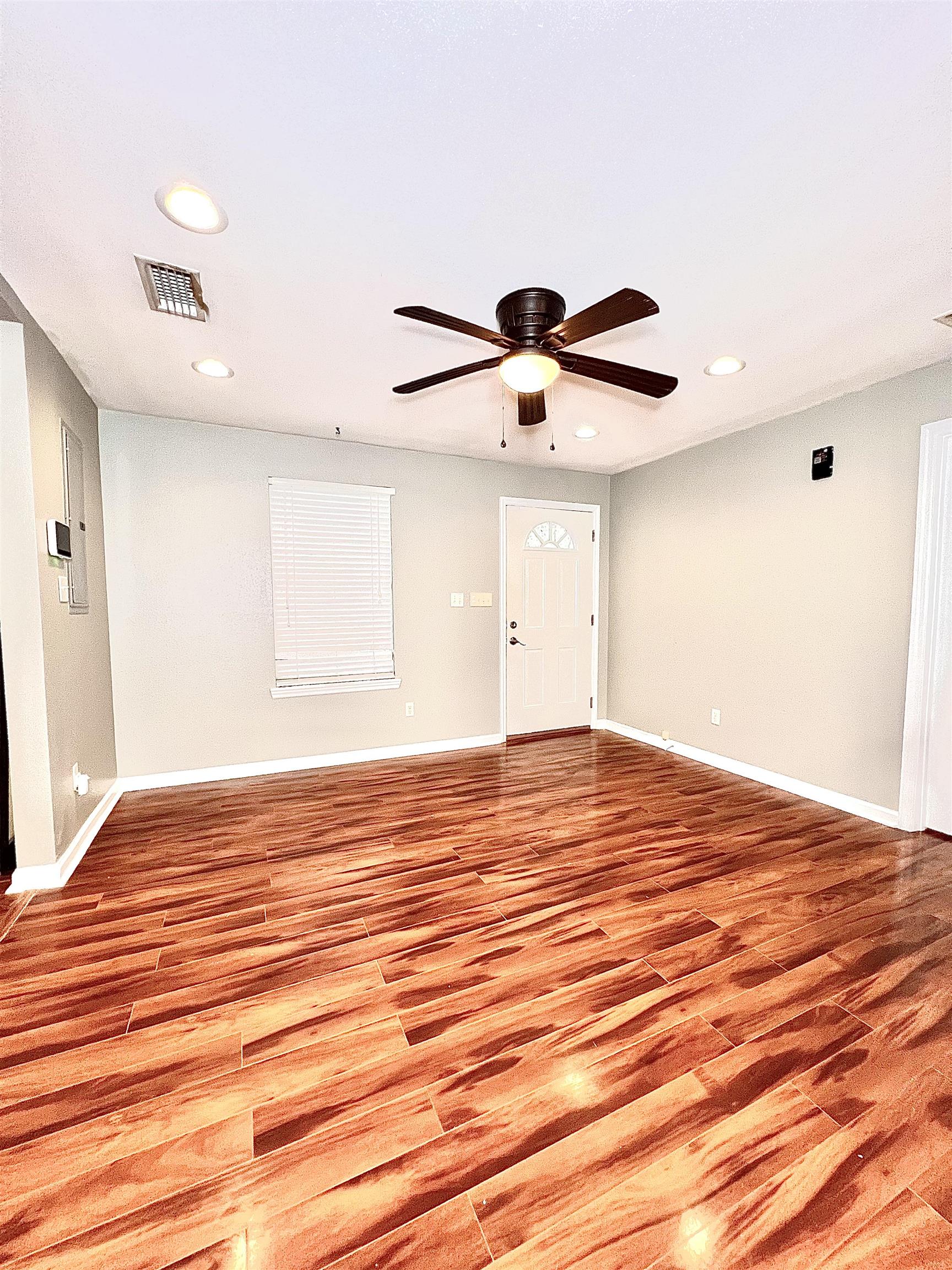 822 California Street Tallahassee, FL 32304 - Photo 10 of 17