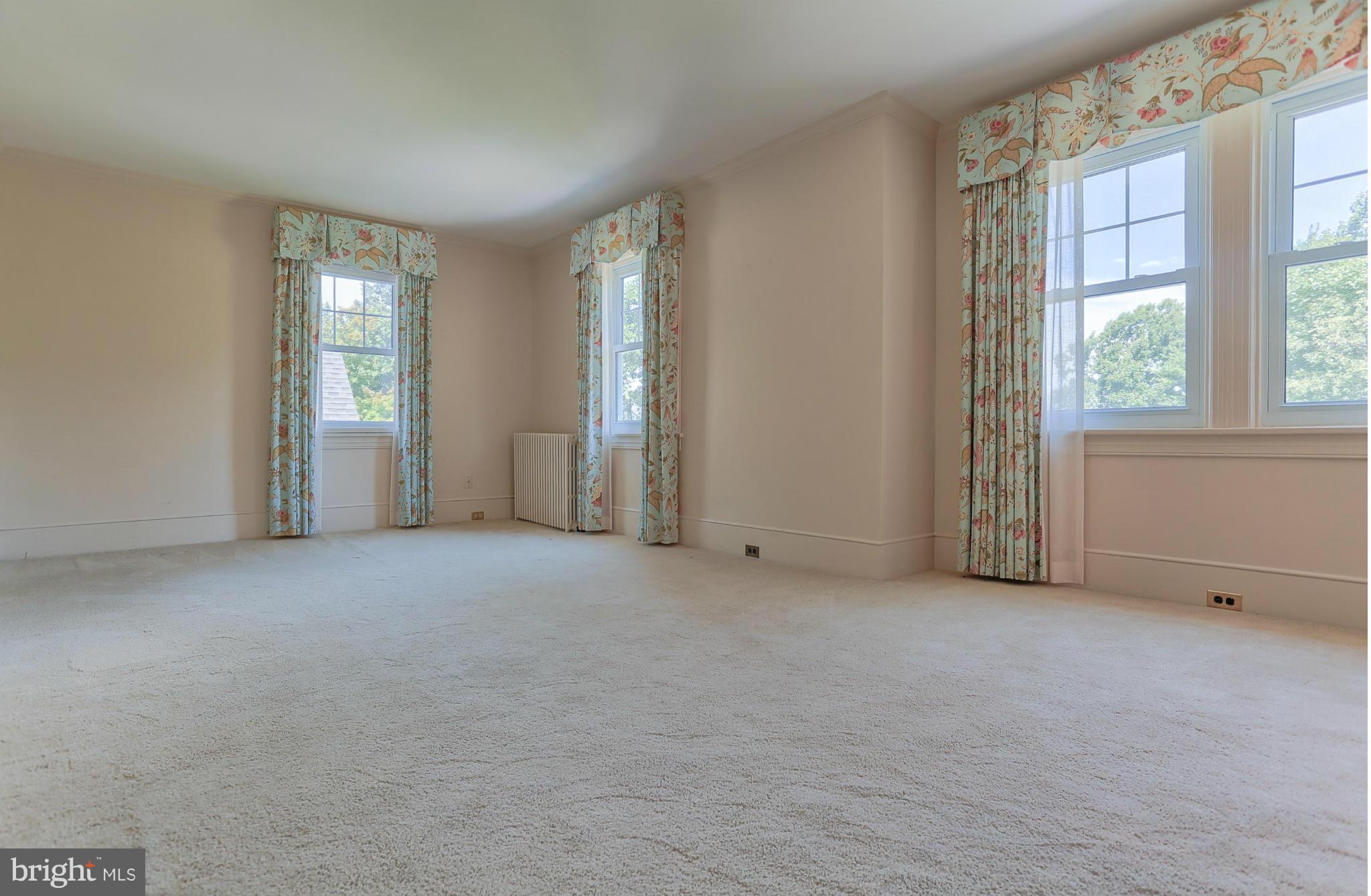 14611 Water Company Road Cascade, MD 21719 - Photo 25 of 30 an empty room with windows