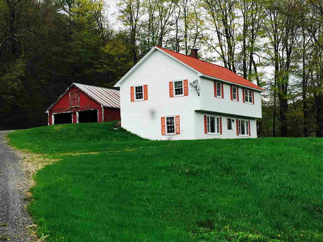 151 Levasseur Road Barnard, VT 05068 - Photo 9 of 15
