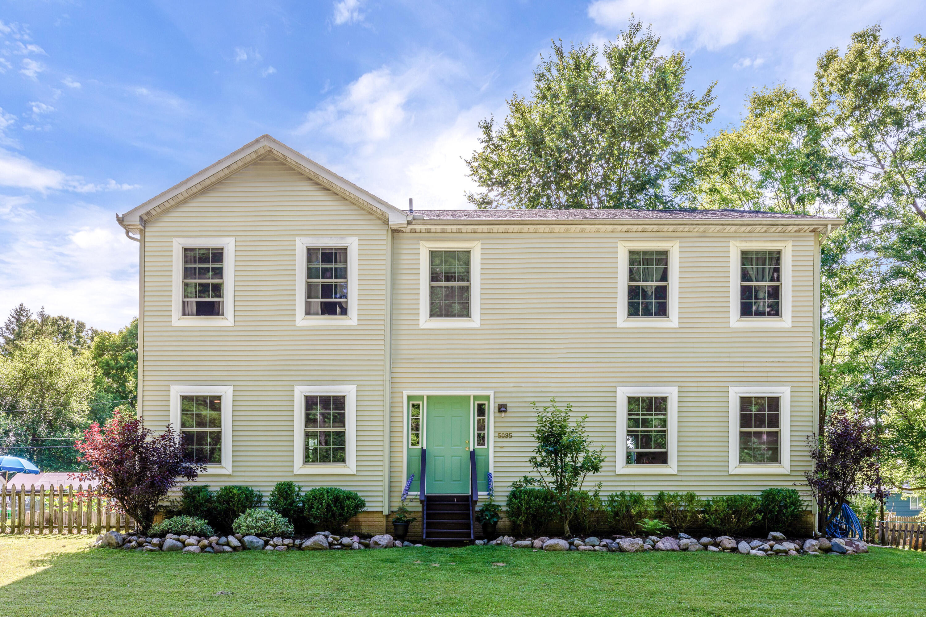 02-5095 Endicott Rd 0040-Edit