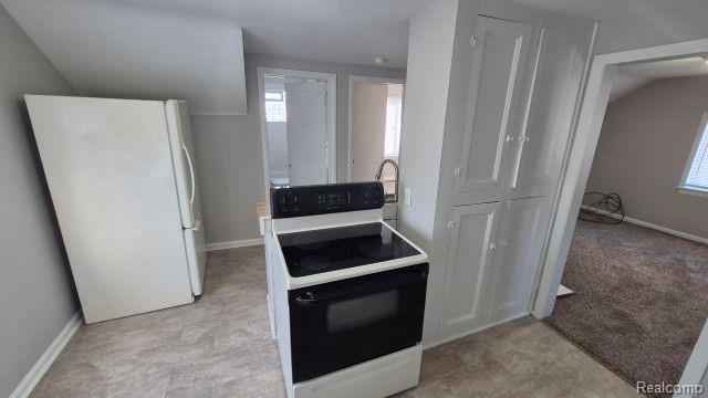 1419 Fox Street, Unit UPPR Ferndale, MI 48220 - Photo 6 of 12 7.jpg