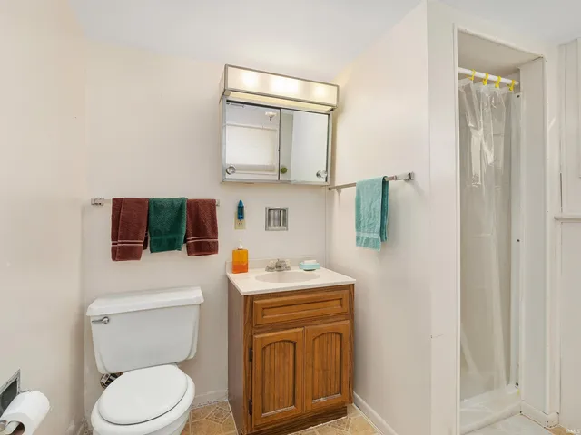 $260,000 | 5745 North Brookwood Drive, Fort Wayne, IN 46835