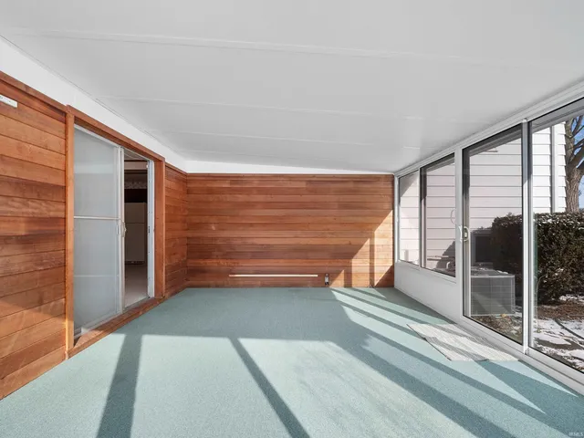 $260,000 | 5745 North Brookwood Drive, Fort Wayne, IN 46835