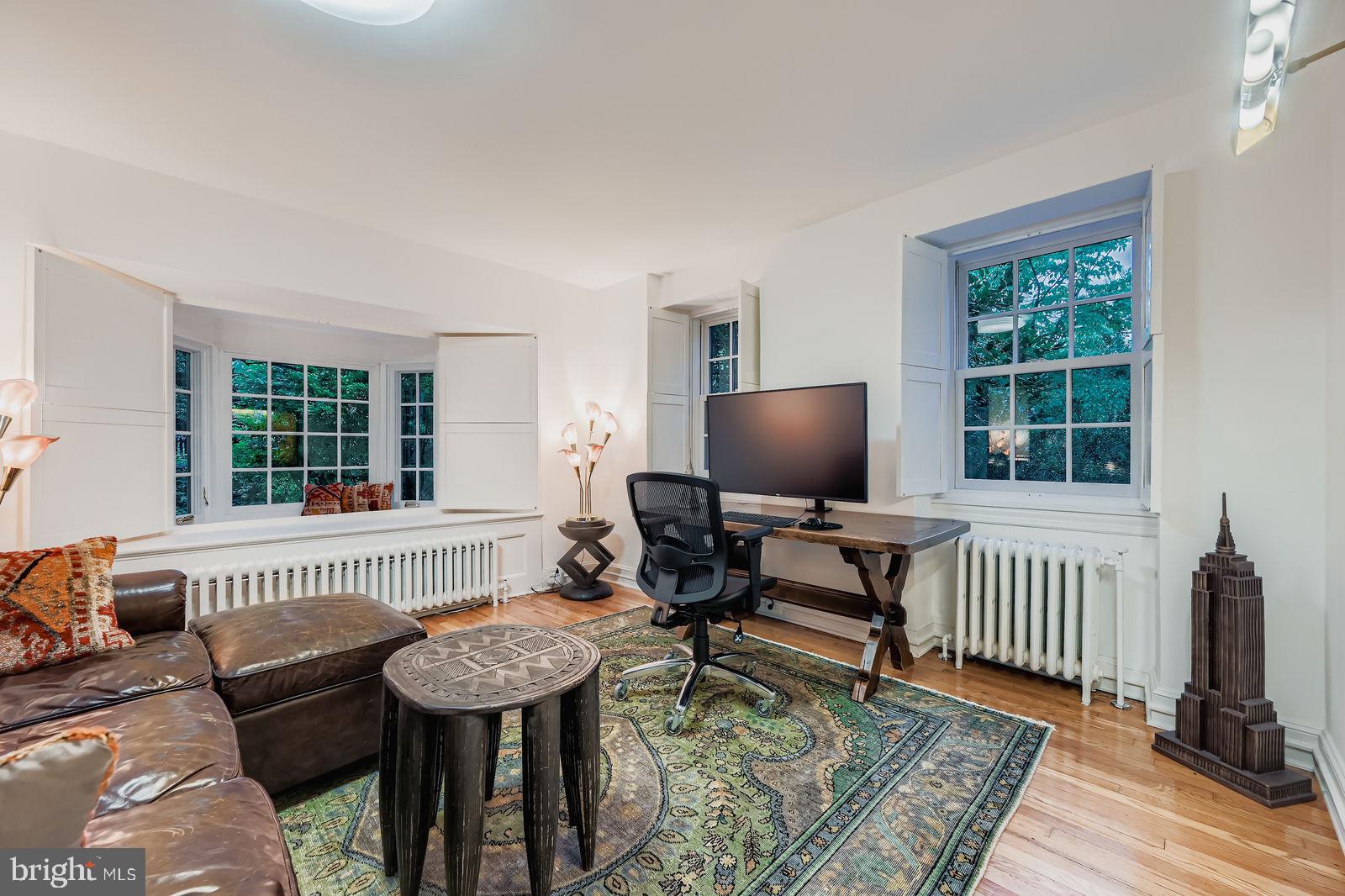 2436 Pickwick Road Baltimore, MD 21207 - Photo 21 of 66 Beautiful Bay window