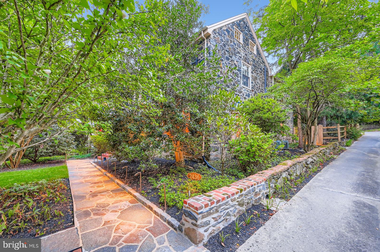 2436 Pickwick Road Baltimore, MD 21207 - Photo 54 of 66 a backyard of a house with lots of green space