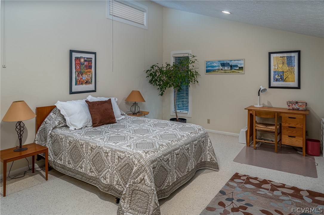 133 Daingerfield Road Williamsburg, VA 23185 - Photo 23 of 39 Second ensuite bedroom